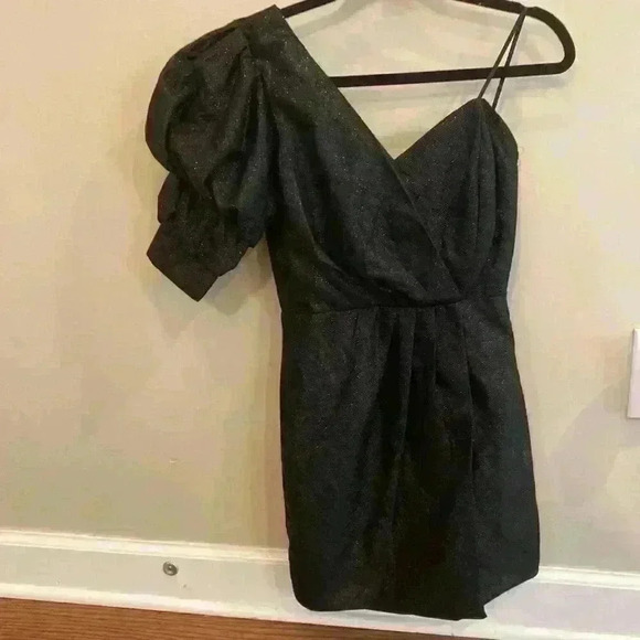 Do+Be Pleated One Shoulder Dress Perfect Black Cocktail Dress size Small i\ - Picture 2 of 9